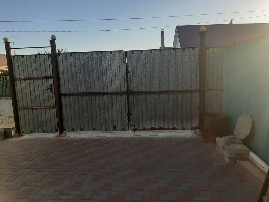 Продам ворота с калиткой