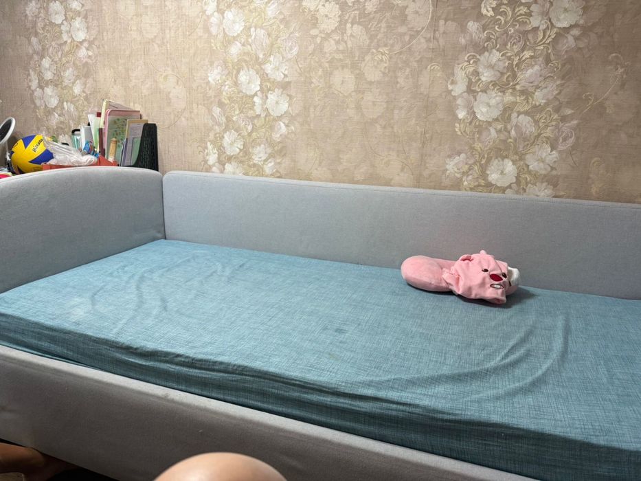 Кровать односпальная