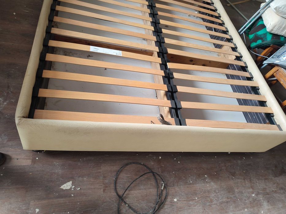 Спалня, 196см, ползвана без матрак