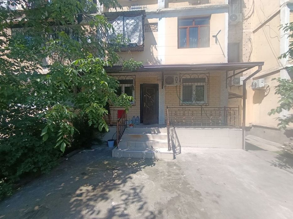 Куйлюк -5, 3/1/5 (1 этаж) общ. пл (78 м²) с мебелью и техникой