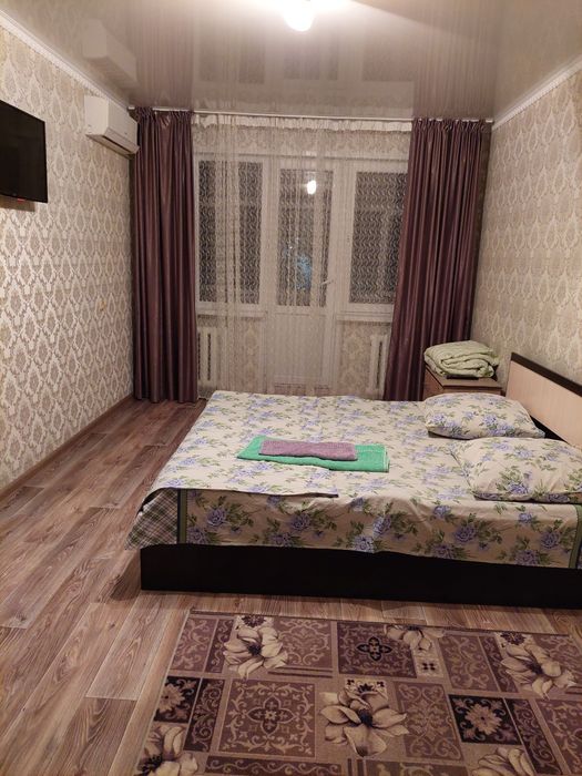 Юбиляр 1ком кв 8000