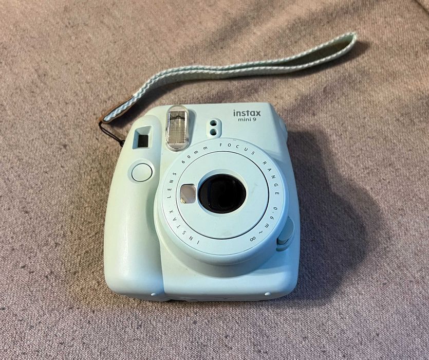 Fujifilm Instax Mini 9 aparat instant defect pentru piese