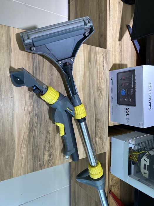 Моющий пылесос Karcher Professional Puzzi 10/1, 2 насадки, 9296/А10