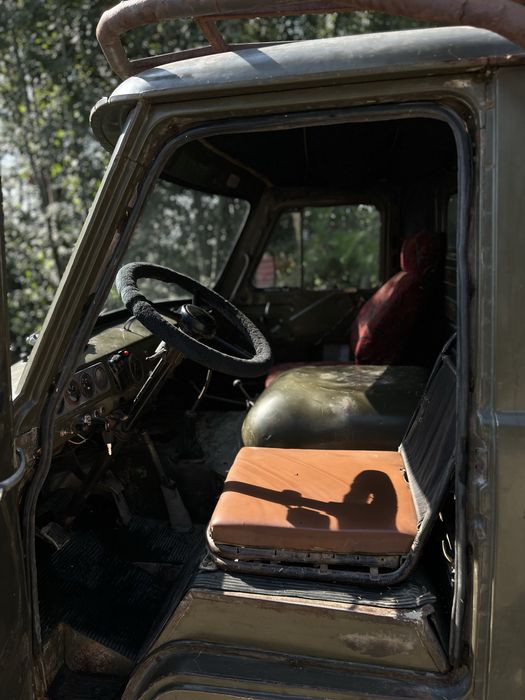 UAZ 3303 Bortovoy sotiladi, holati yaxshi