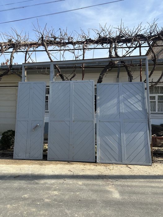 Darvoza komplekt srochna sotiladi