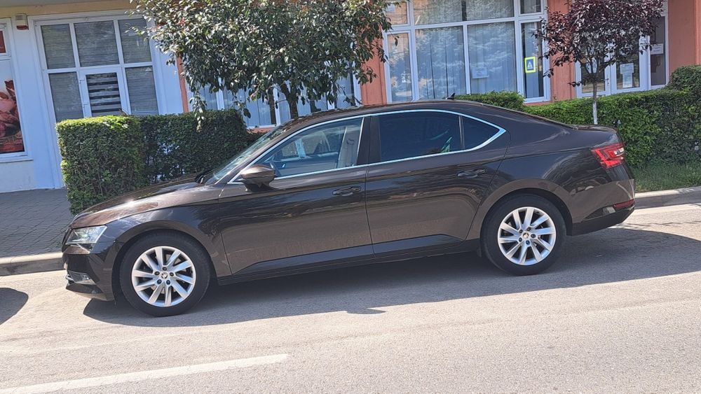 Skoda Superb /Dsg/Citiți anunțul pentru preț