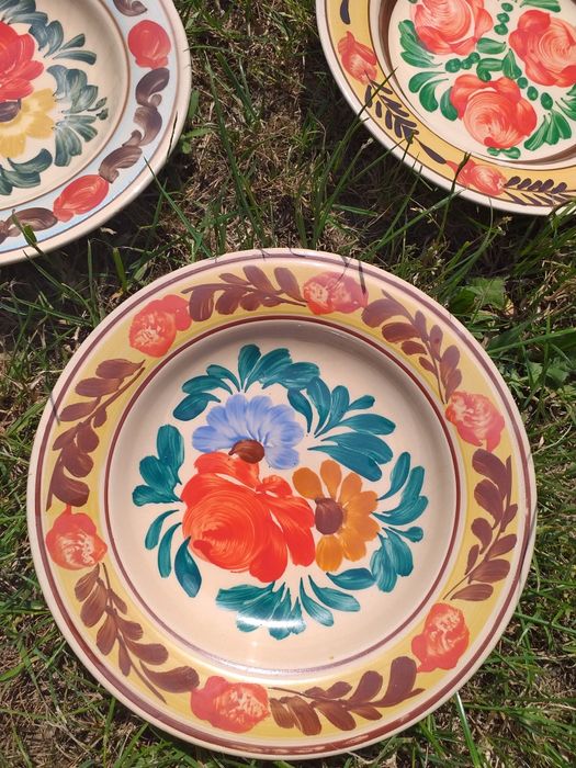 Farfuri traditionale vechi