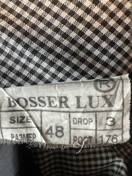 Костюм школьный.      .  .