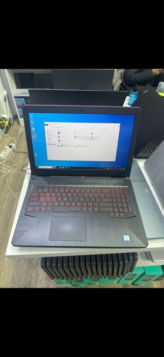 Asus Tuf geming T585