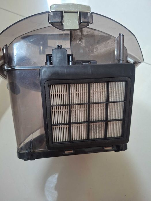 Aapirator Russel Hobbs