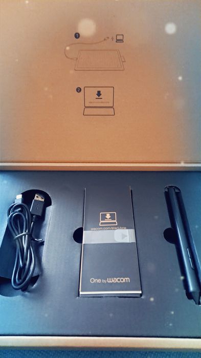 Графический планшет One by Wacom