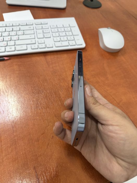 iPhone 13 pro состоянияси идеалный
