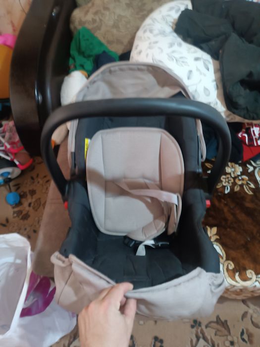 Продам детскую  автолюльку
