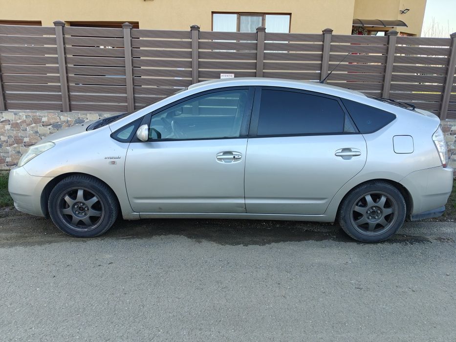 Toyota Prius 2 hibrid