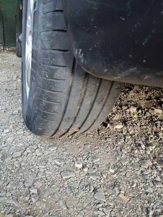 Vând jante R18 și R 15