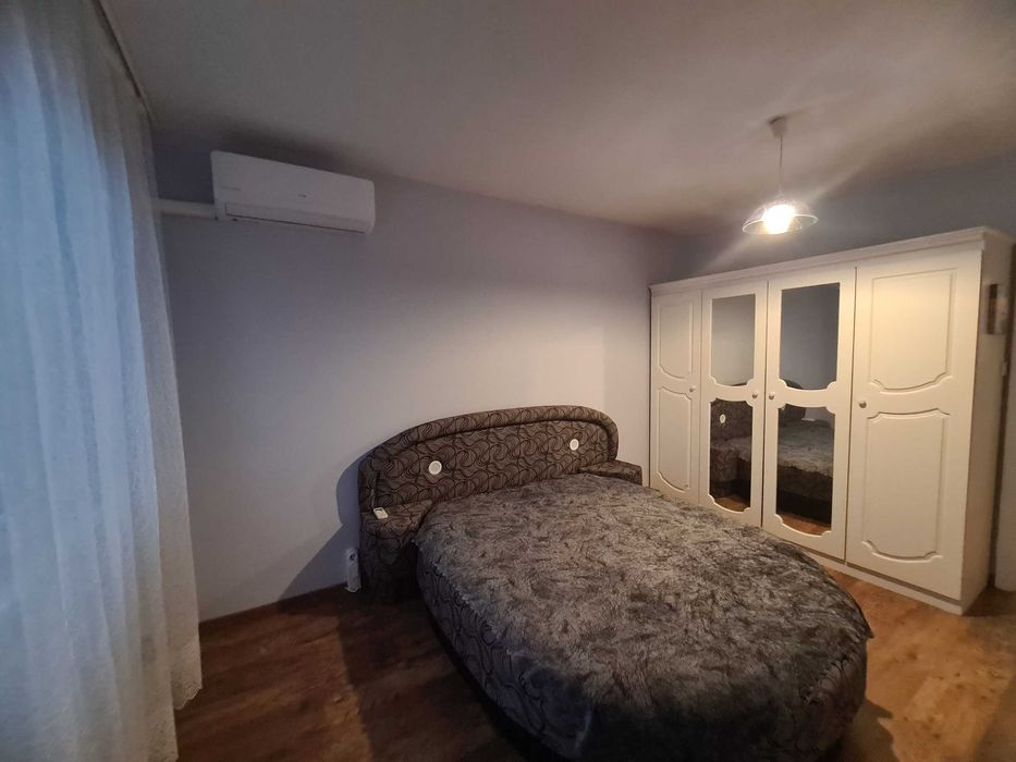 Тристаен апартамент под наем в Люлин 3