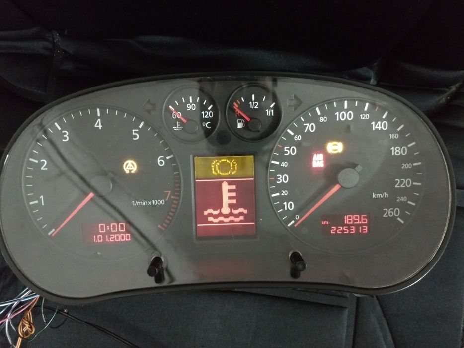 Ceasuri de bord A3 benzină și diesel VDO 8L0 920 932