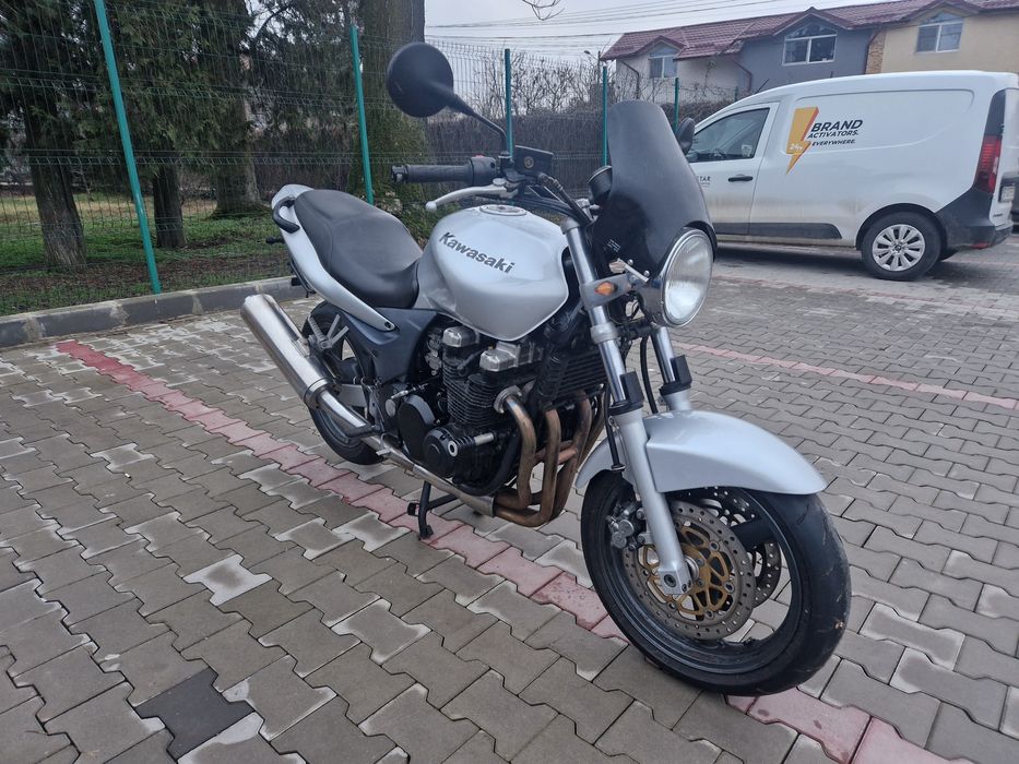 Kawasaki ZR7S  ZR750