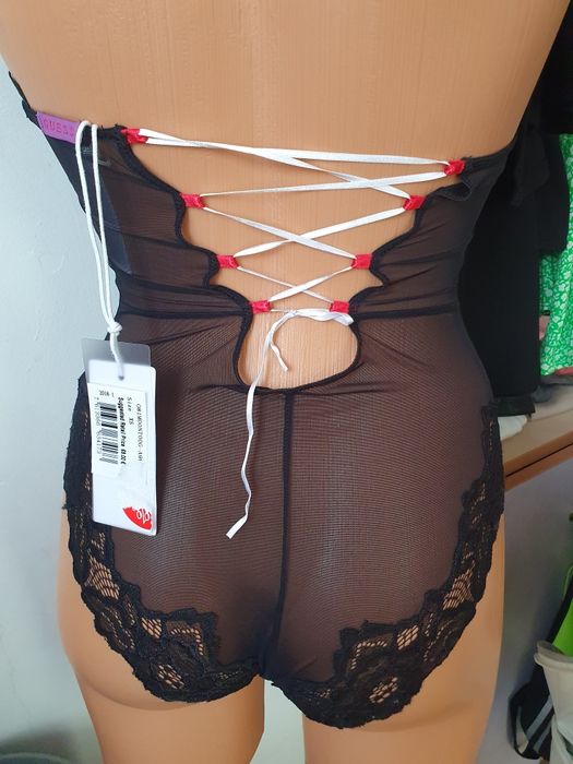 Прекрасно боди Guess рХС .Внос Лондон