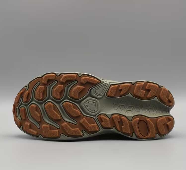 Кроссовки беговые GBB HIGH Hoka Asics