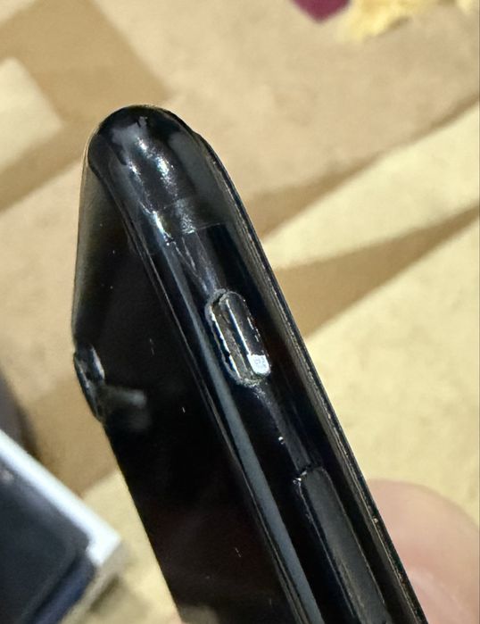 Продам Iphone 7 128 gb