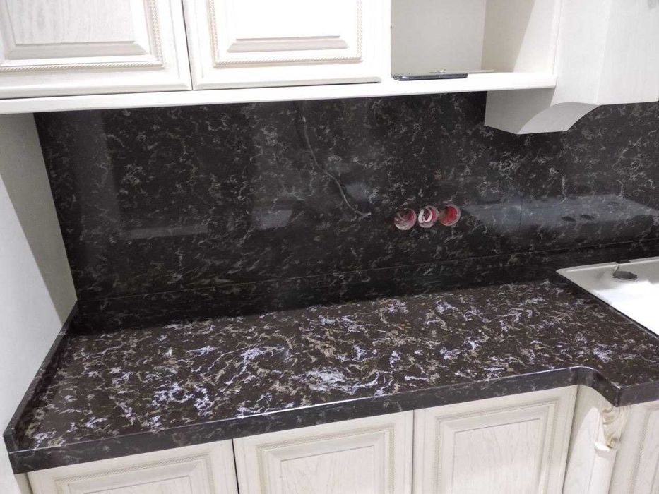 Столешница из искусственного камня