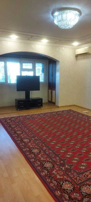 Ц-12 Лабзакда квартира ижарага берилади