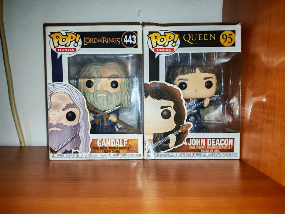 Funko Pop Gandalf & John Deacon