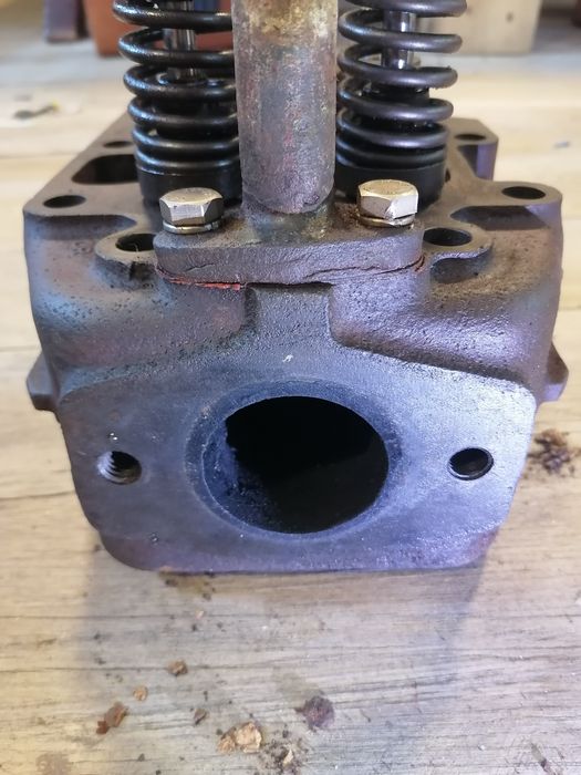 Set 6 chiuloase complete de motor OM346 MERCEDES BENZ, cu supape, arcuri, culbutori