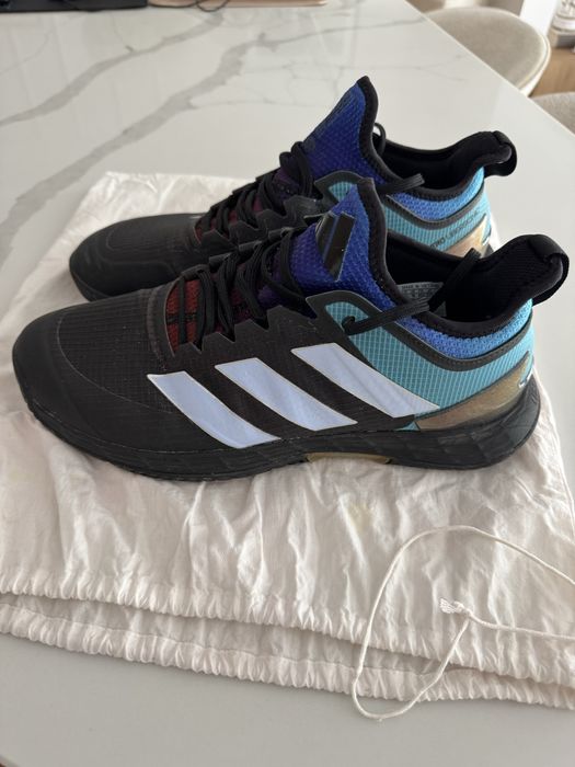 Vand Adidas Ubersonic