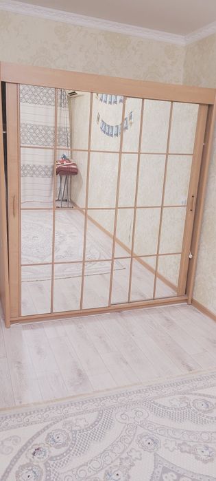 Продам срочно шкаф,  двери купе
