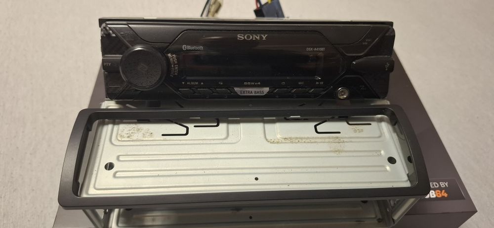 Ocazie  MP 3  player auto  Sony+ rama logan ph1