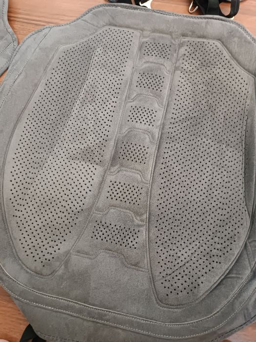 Продам чехол на авто