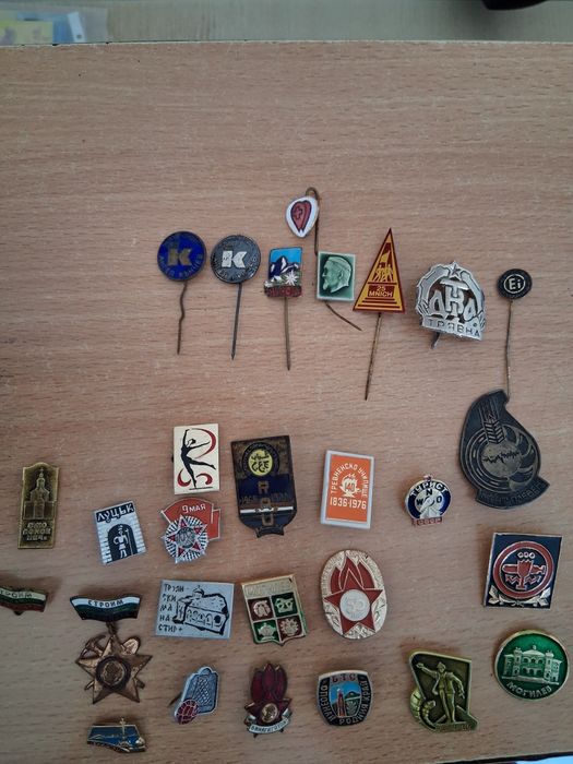 Значки от СОЦ     .