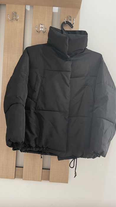 Продам куртки