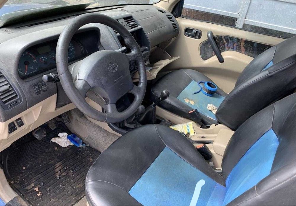 Piese Nissan Terrano 2 2002 motor 2.7 diesel