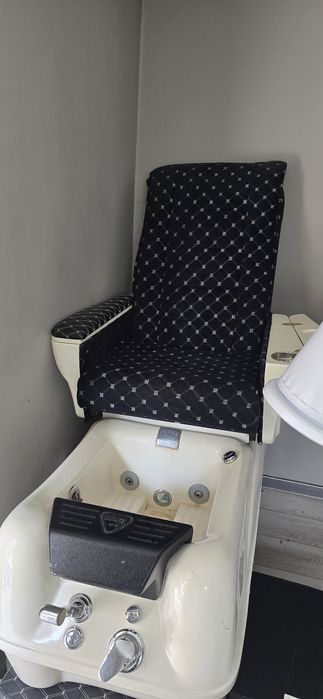 Продам педикюрное кресло