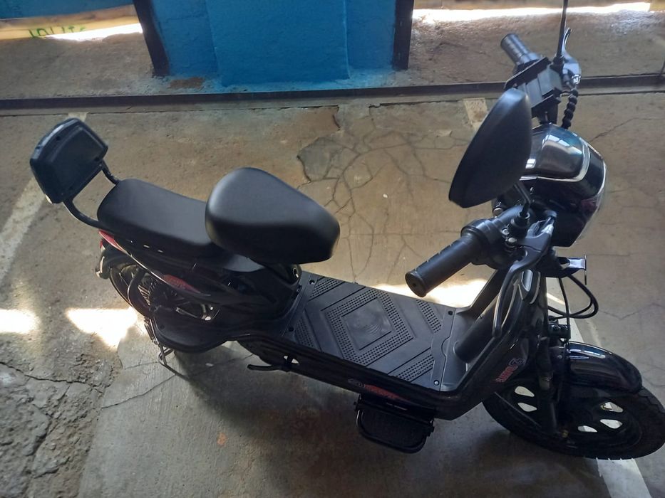 Электровелик шлем в подарок