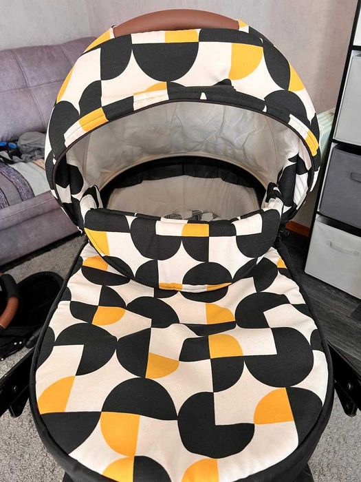 Детская коляска зима/лето