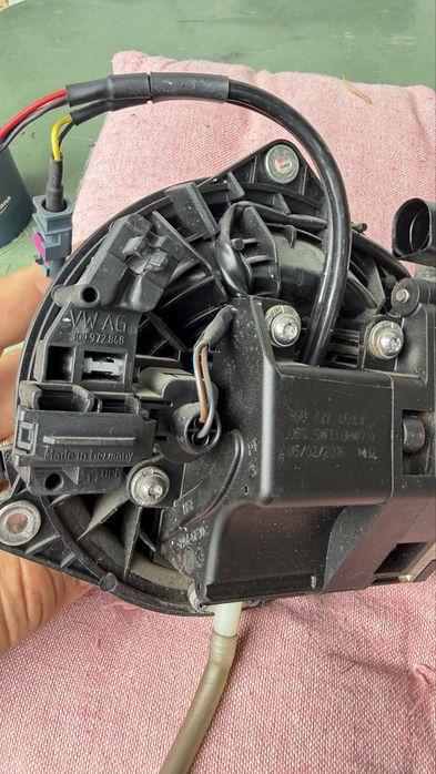 Camera marsarier Passat B8 2016