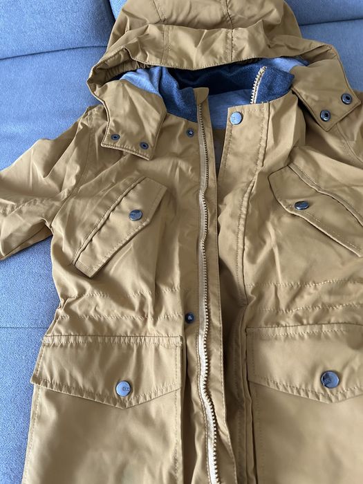 Продам детские куртки