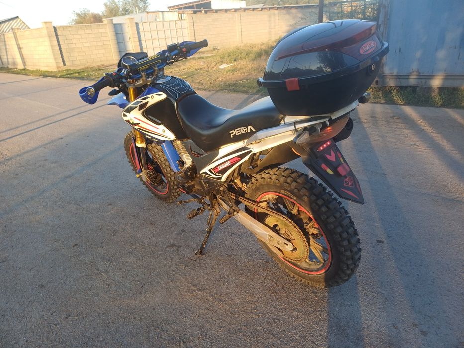 Продам мотоцикл Эндуро на ходу