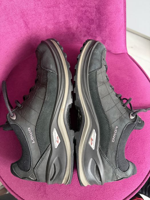 Оригинални туристически обувки Lowa Renegade 3 Low Goretex номер 45 стелка 28.5см
