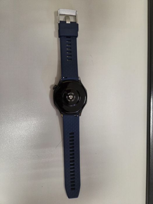 Huawei Watch GT 5 (46mm) – пълен комплект + подарък втора каишка