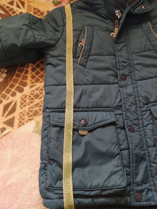 Зимно яке в маслено зелен цвят