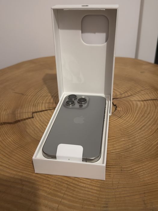 Iphone 15 pro 256gb natural titanium NOU