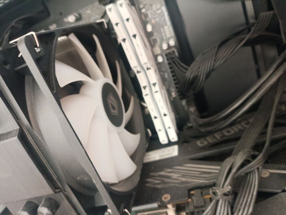 Мощный игровой ПК + Монитор GIGABYTE 
RTX 3070 Ti