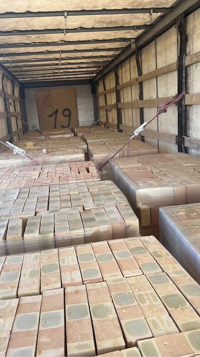 Жженный кирпич 50тг