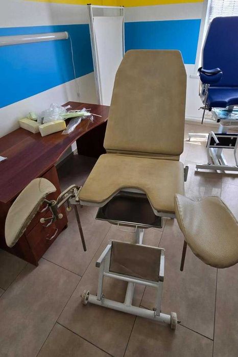 Гинекологическое кресло