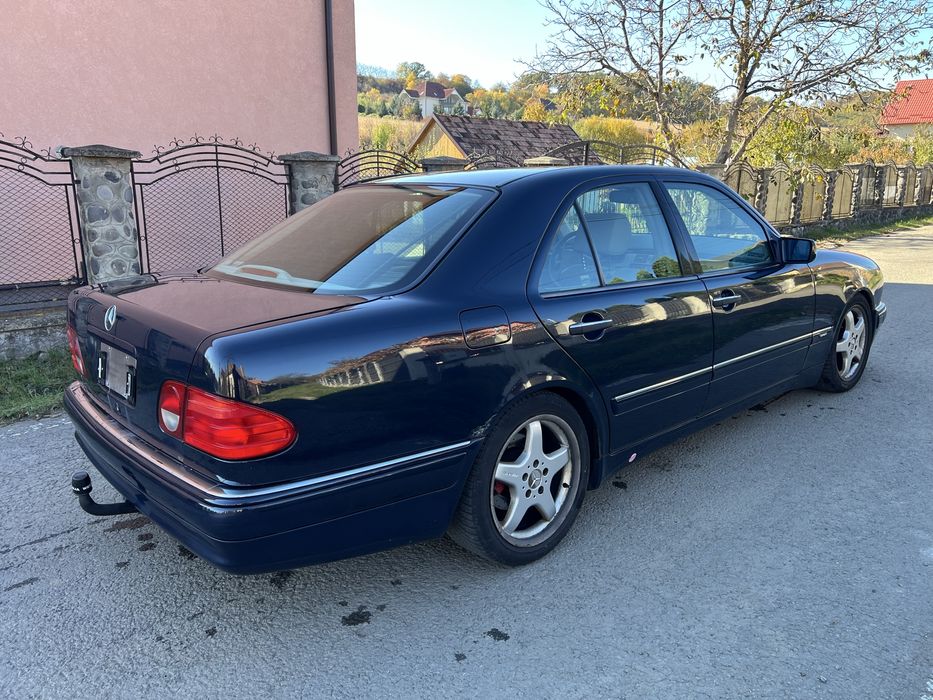 Mercedes E Class w210 430 AMG